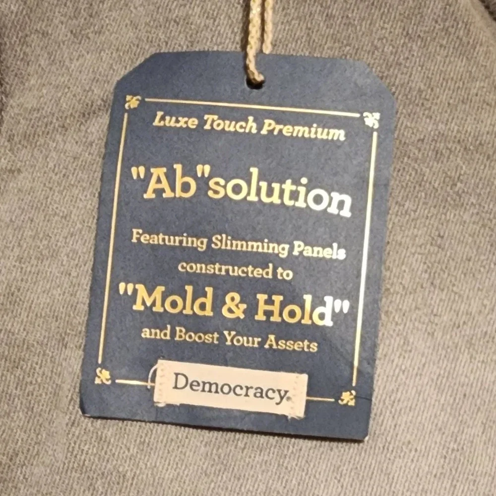 Democracy AB Solutions Denim Shorts 20W - Picture 3 of 6